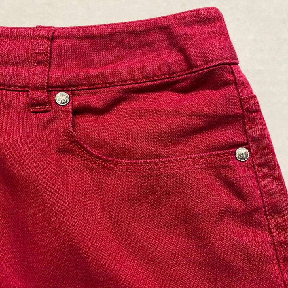 Classic Red Denim Skirt - Picture 4 of 8